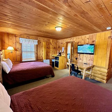 Yellowstone Cabins And Rv Запад Йеллоустон Экстерьер фото